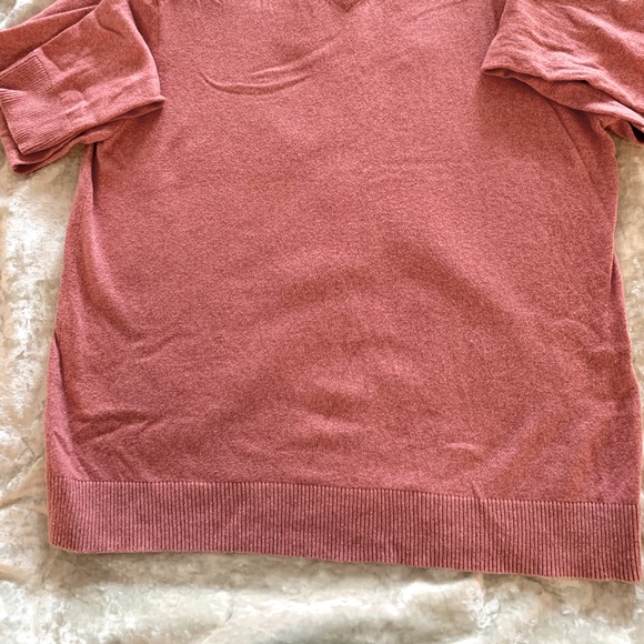 J. Crew 92% Cotton/8% Cashmere Blend V-Neck Sweater in Soft Salmon Color. - Picture 4 of 4